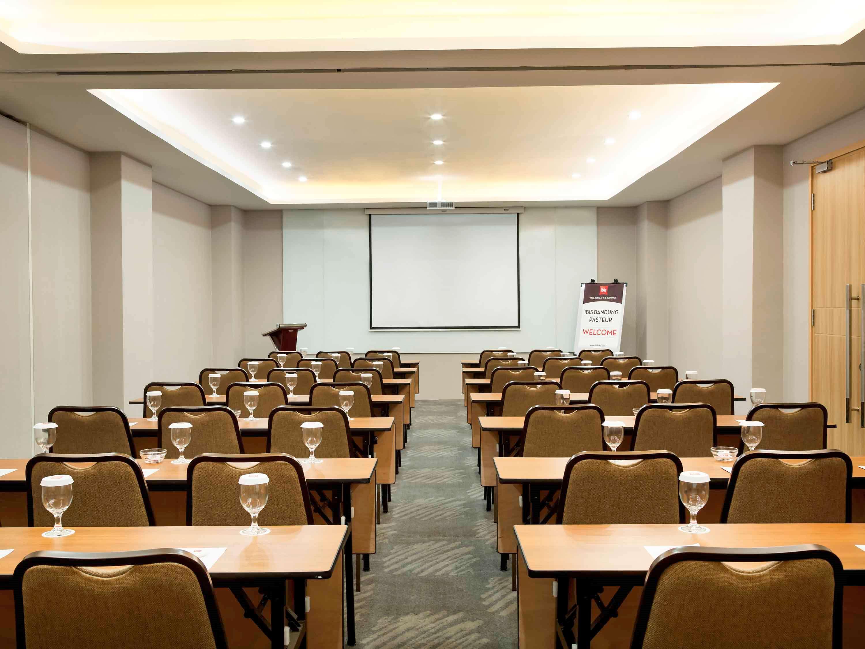 Ibis Pasteur 3* Bandung