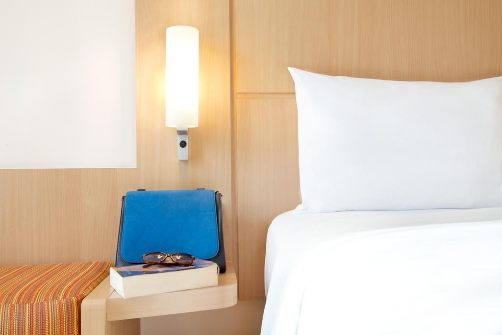 Hotel Ibis Pasteur 3*