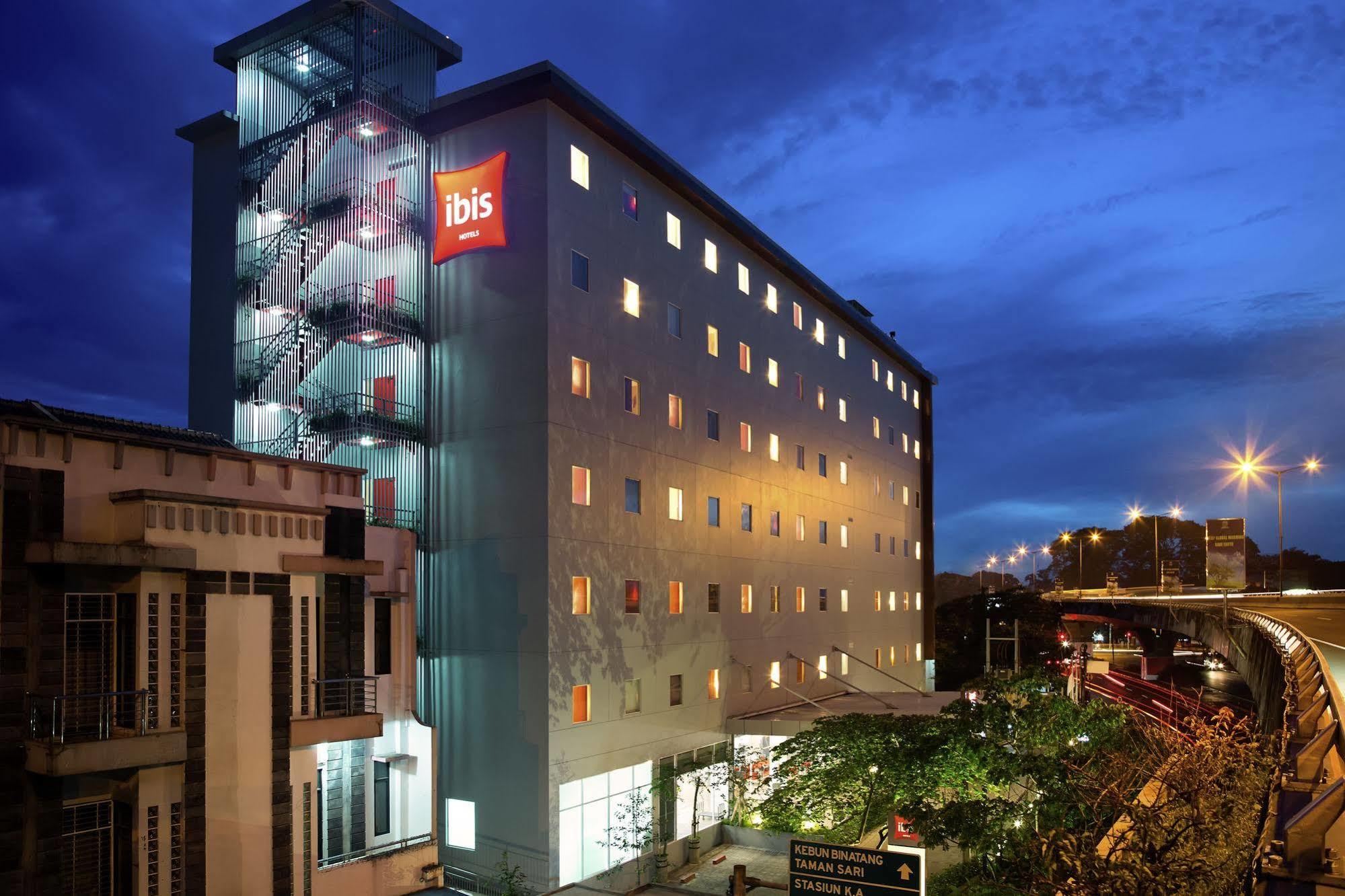 Ibis Pasteur Bandung